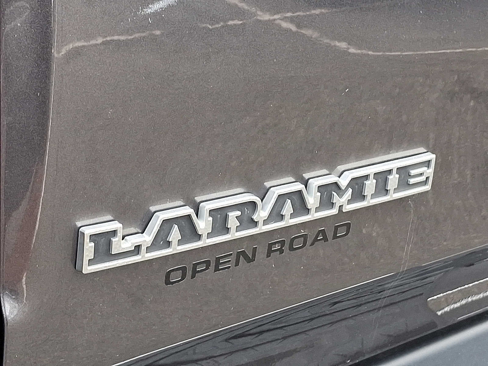 2022 RAM 1500 Laramie 4x4 Crew Cab 57 Box