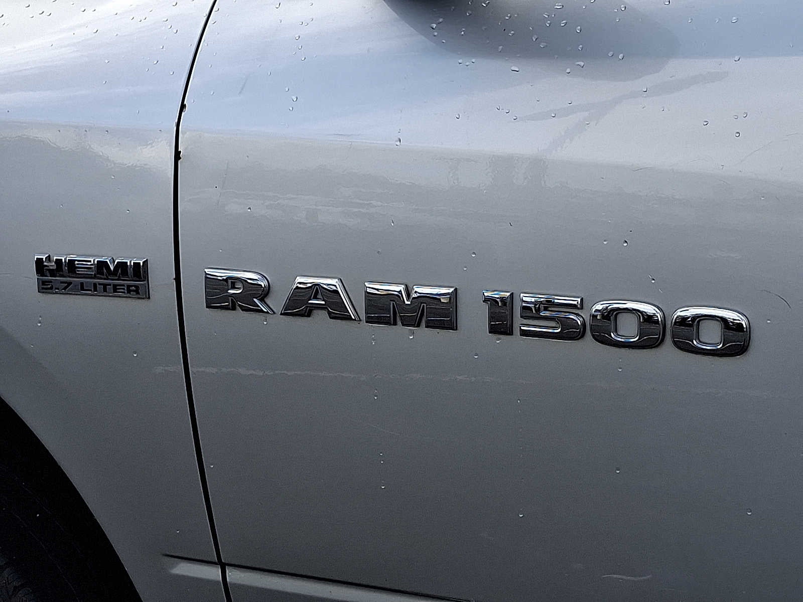 2011 RAM 1500 4WD Quad Cab 140.5 Big Horn
