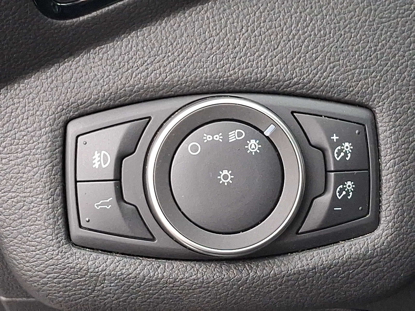 2019 Ford Escape Titanium 4WD