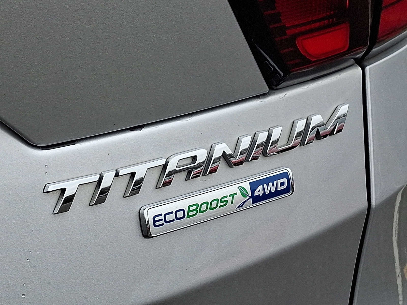 2019 Ford Escape Titanium 4WD