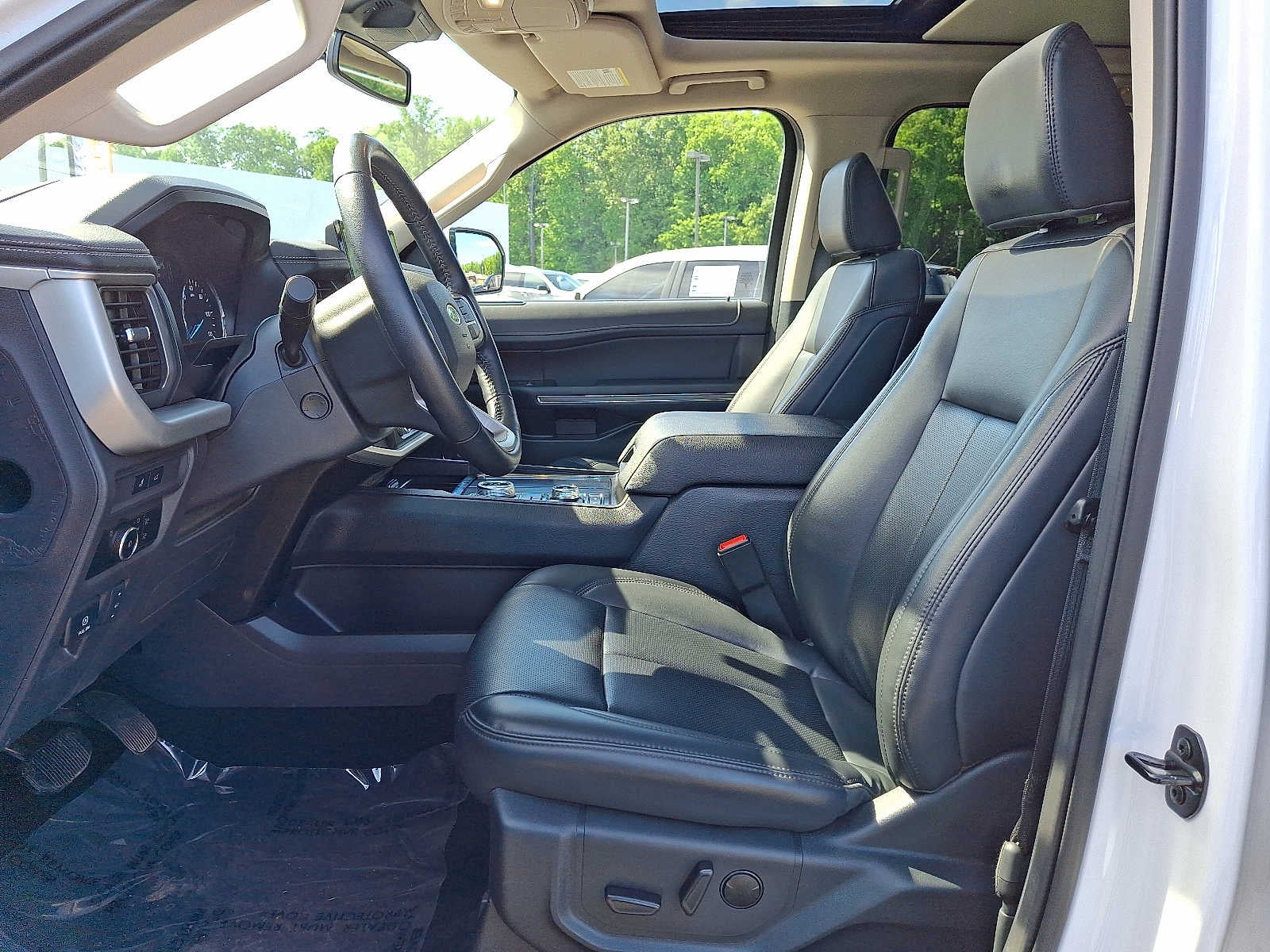 2023 Ford Expedition Max XLT 4x4
