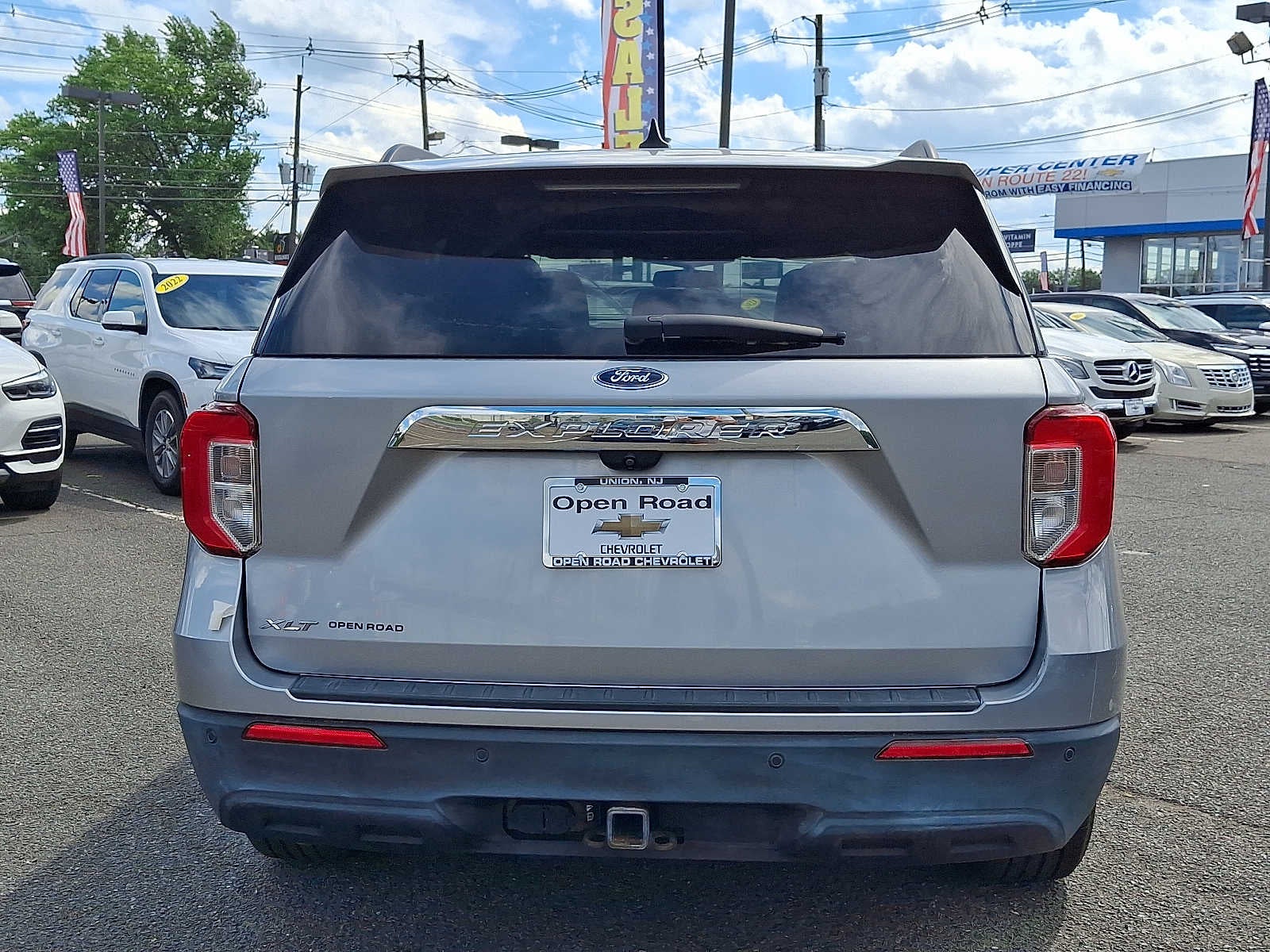 2023 Ford Explorer XLT RWD