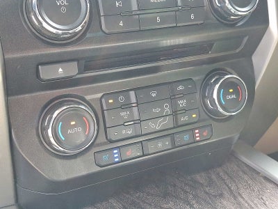 2018 Ford Super Duty F-350 SRW LARIAT 4WD Crew Cab 6.75 Box