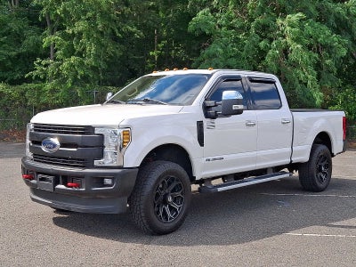 2018 Ford Super Duty F-350 SRW LARIAT 4WD Crew Cab 6.75 Box