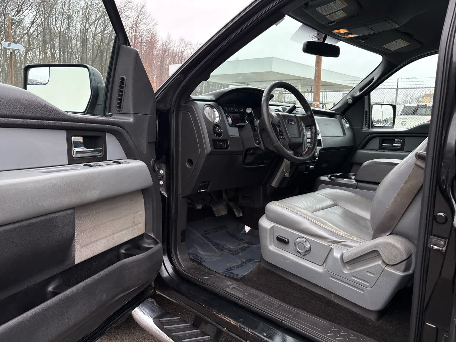 2014 Ford F-150 4WD SuperCrew 157 XLT