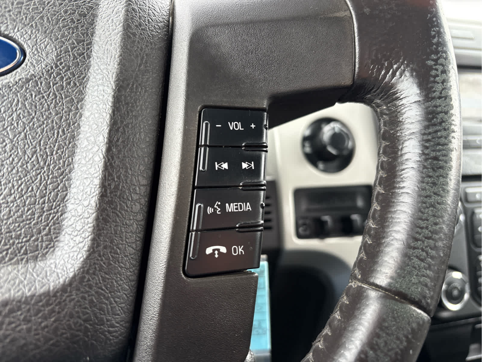 2014 Ford F-150 4WD SuperCrew 157 XLT