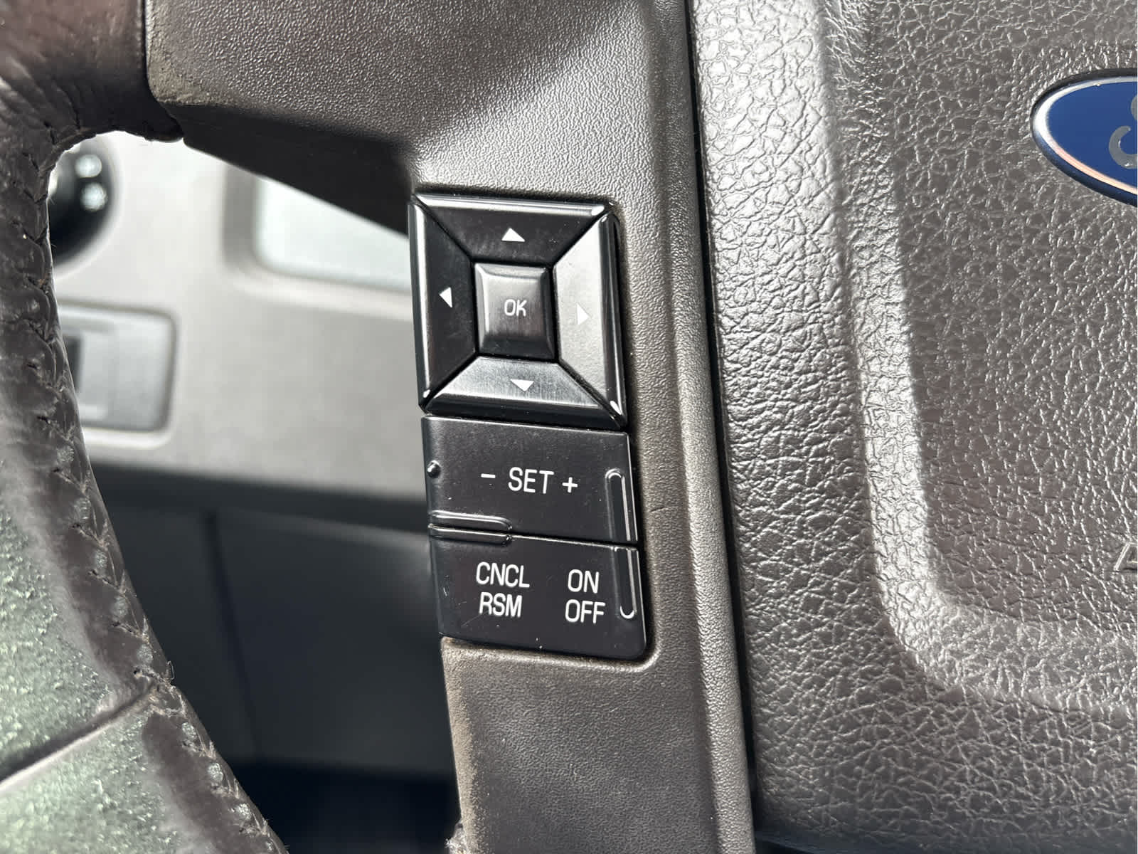 2014 Ford F-150 4WD SuperCrew 157 XLT