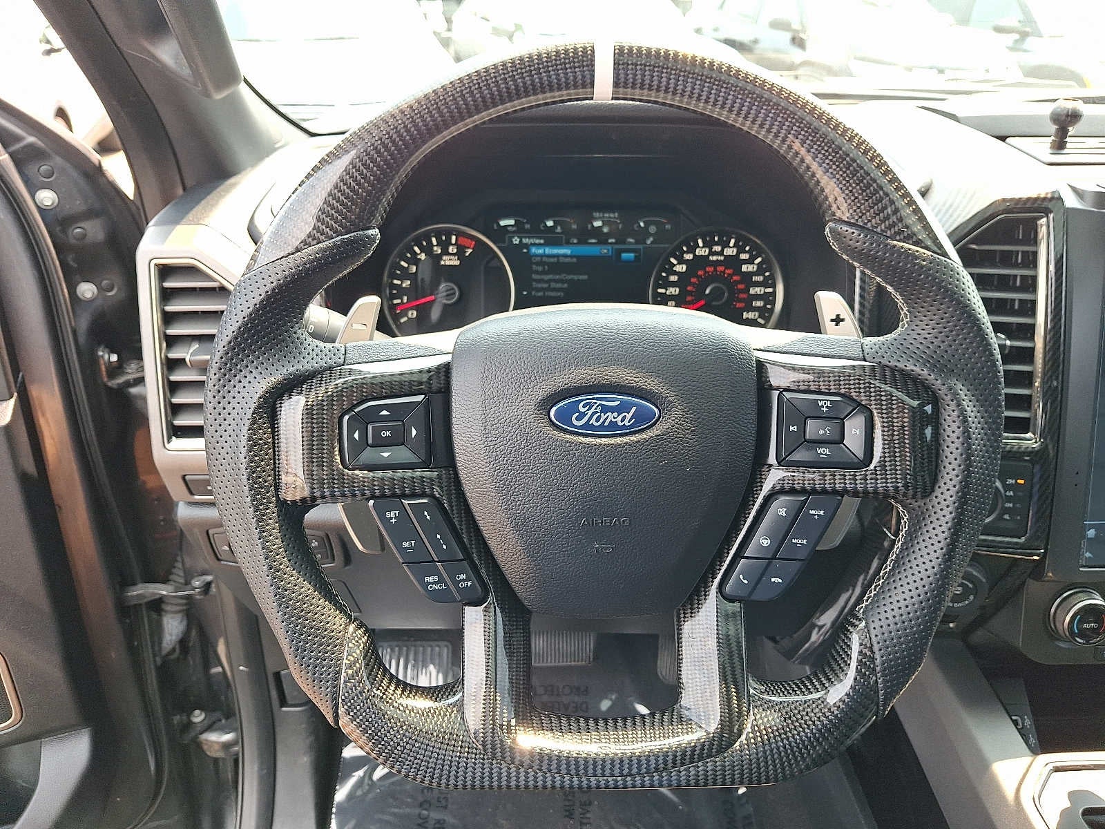 2018 Ford F-150 Raptor 4WD SuperCrew 5.5 Box