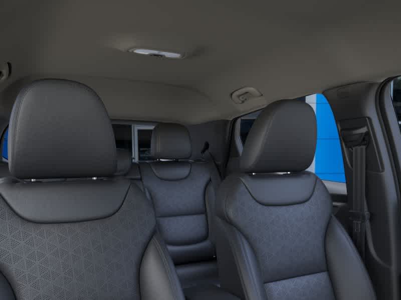 2027 Chevrolet Bolt FWD 4dr LT