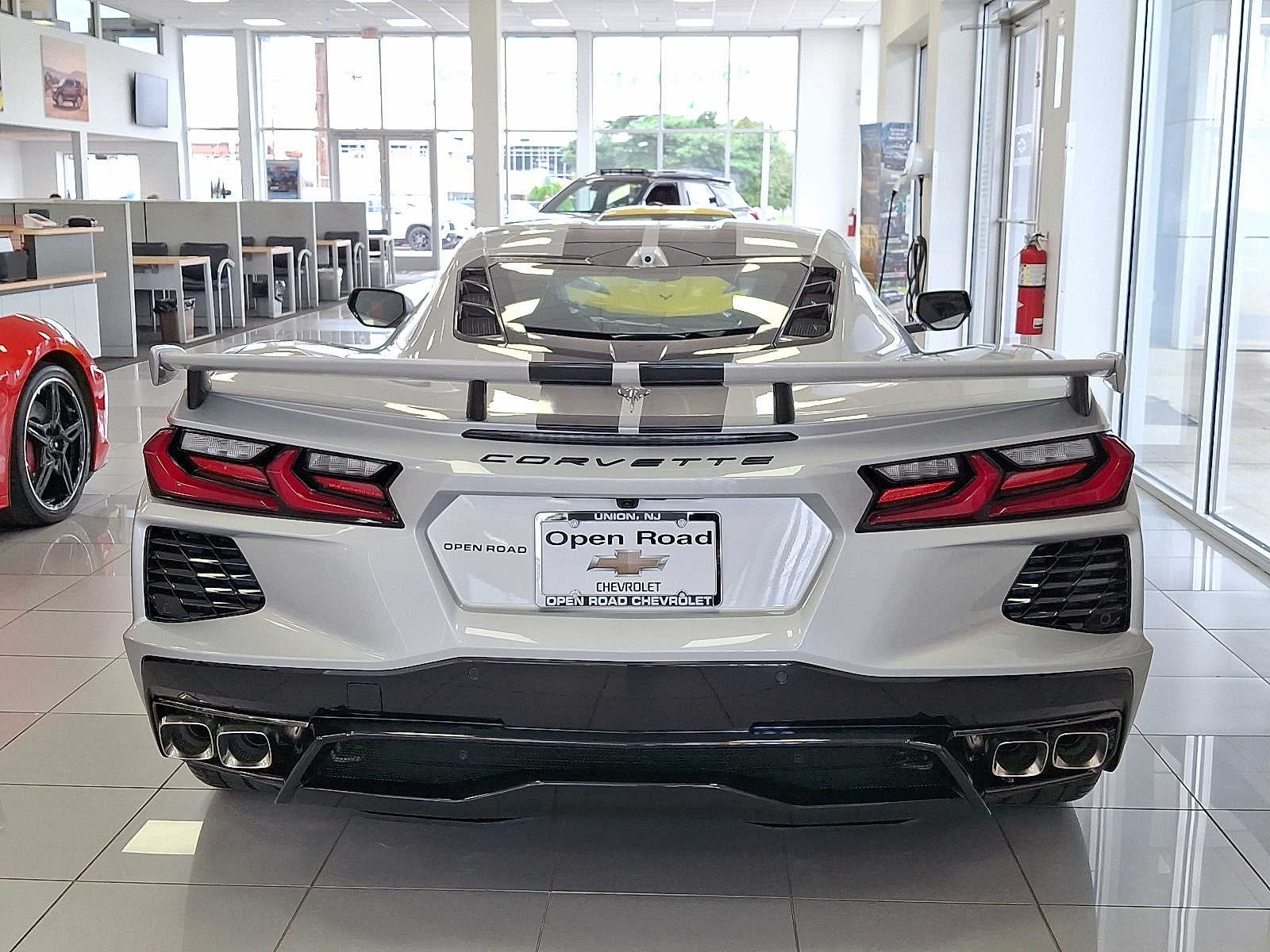 2026 Chevrolet Corvette 2dr Stingray Cpe w/2LT