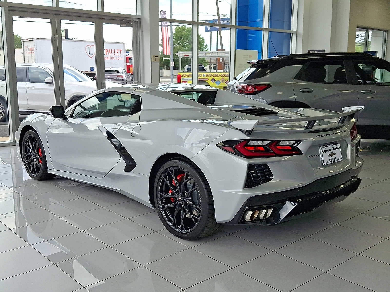 2026 Chevrolet Corvette 2dr Stingray Conv w/3LT