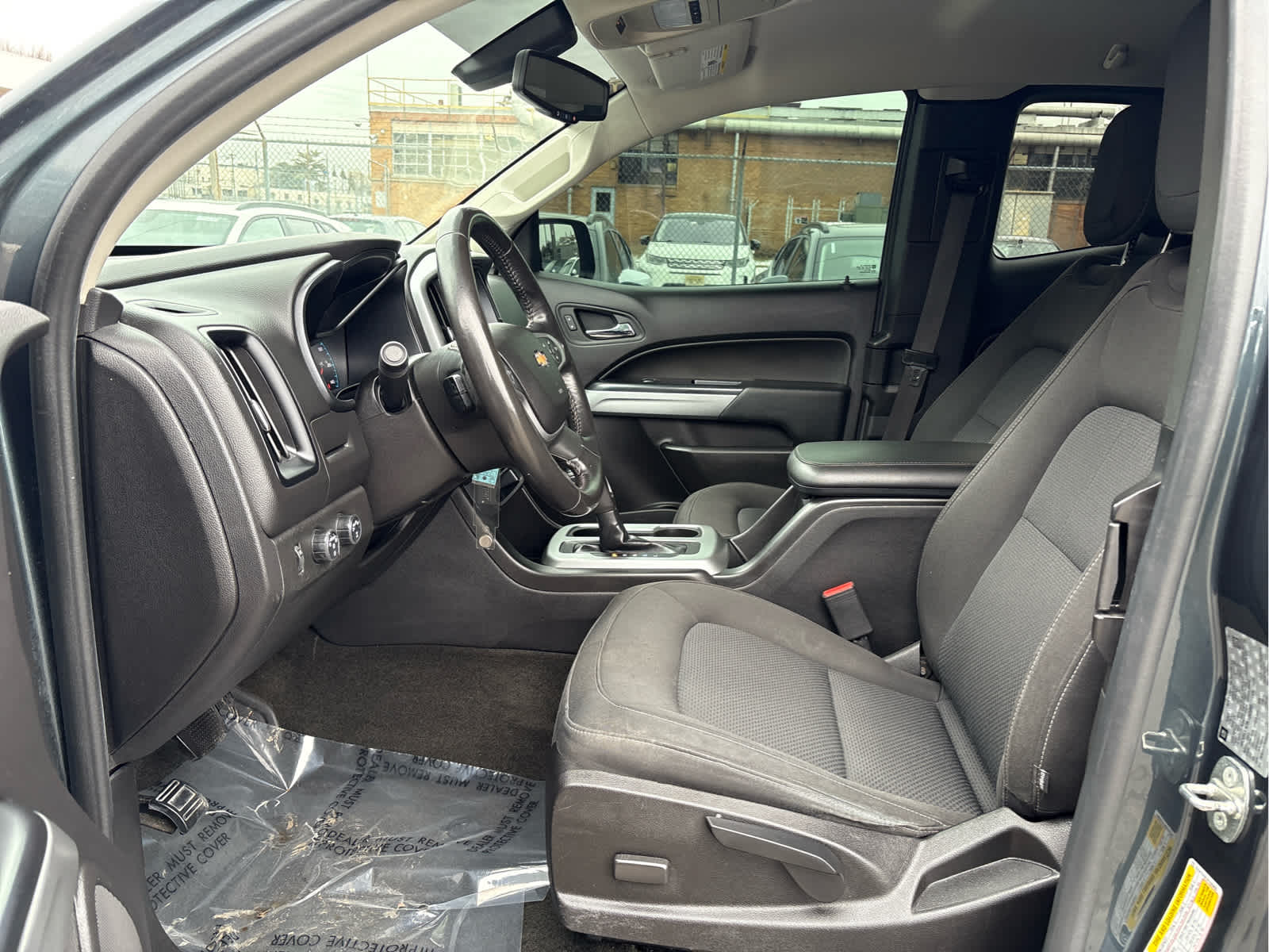 2017 Chevrolet Colorado 4WD Ext Cab 128.3 LT