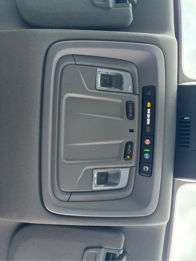 2023 Chevrolet Silverado 1500 4WD Crew Cab 147 Custom