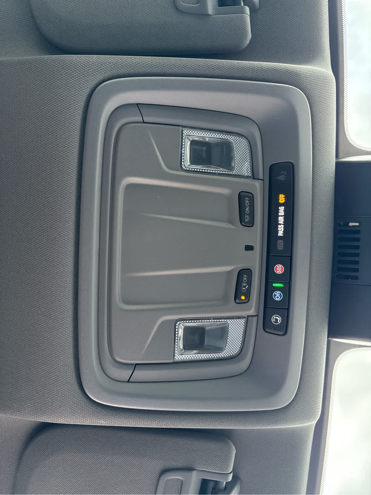 2023 Chevrolet Silverado 1500 4WD Crew Cab 147 Custom