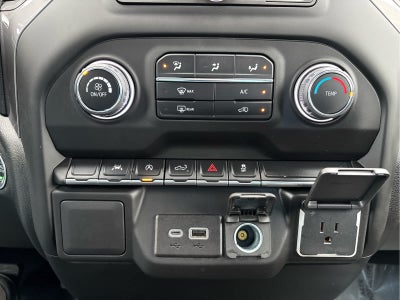 2023 Chevrolet Silverado 1500 4WD Crew Cab 147 Custom