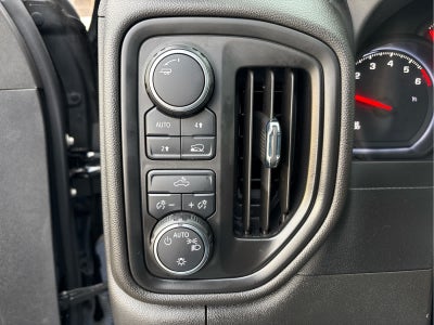 2023 Chevrolet Silverado 1500 4WD Crew Cab 147 Custom