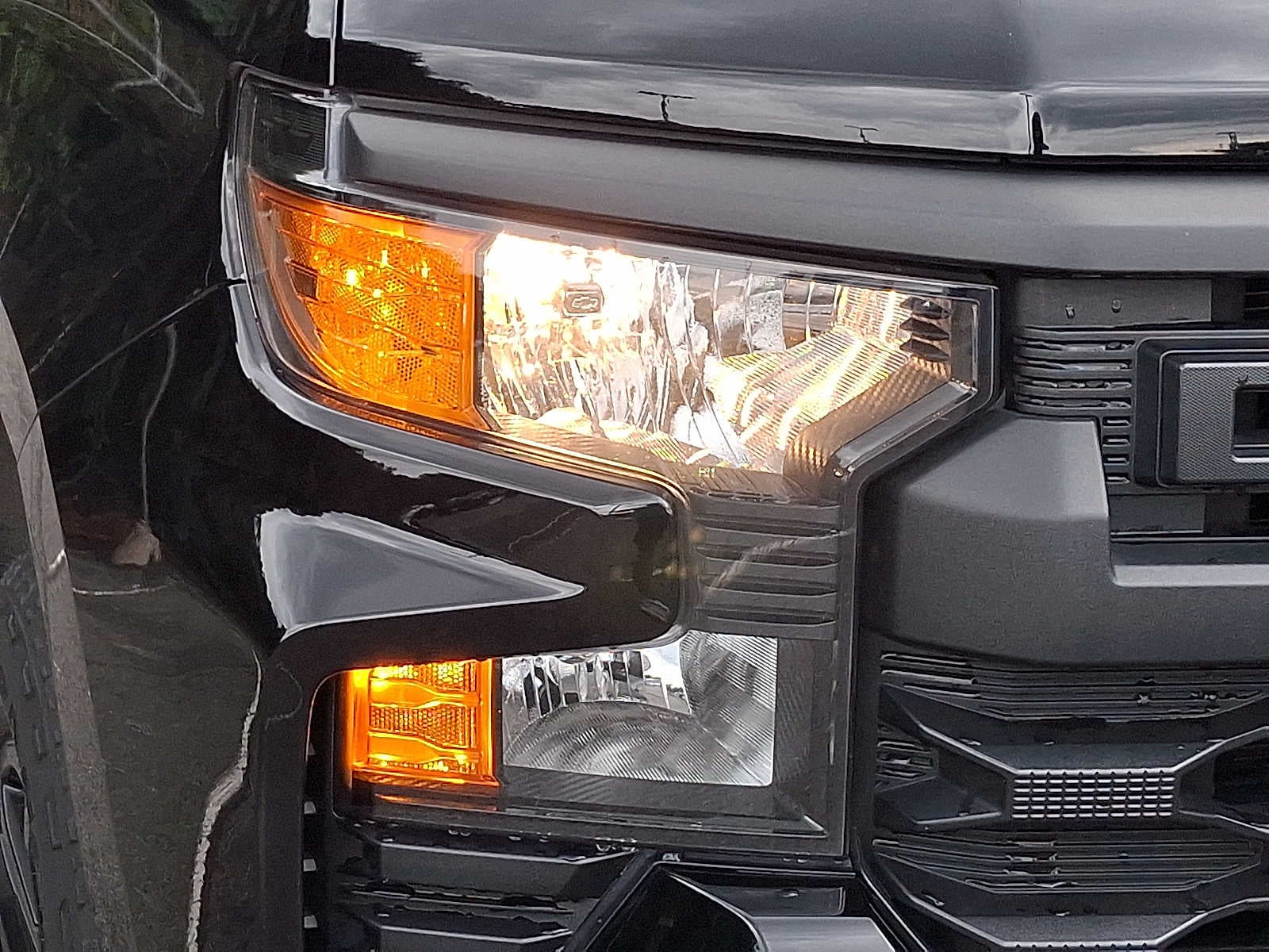 2024 Chevrolet Silverado 1500 4WD Crew Cab 147 Custom