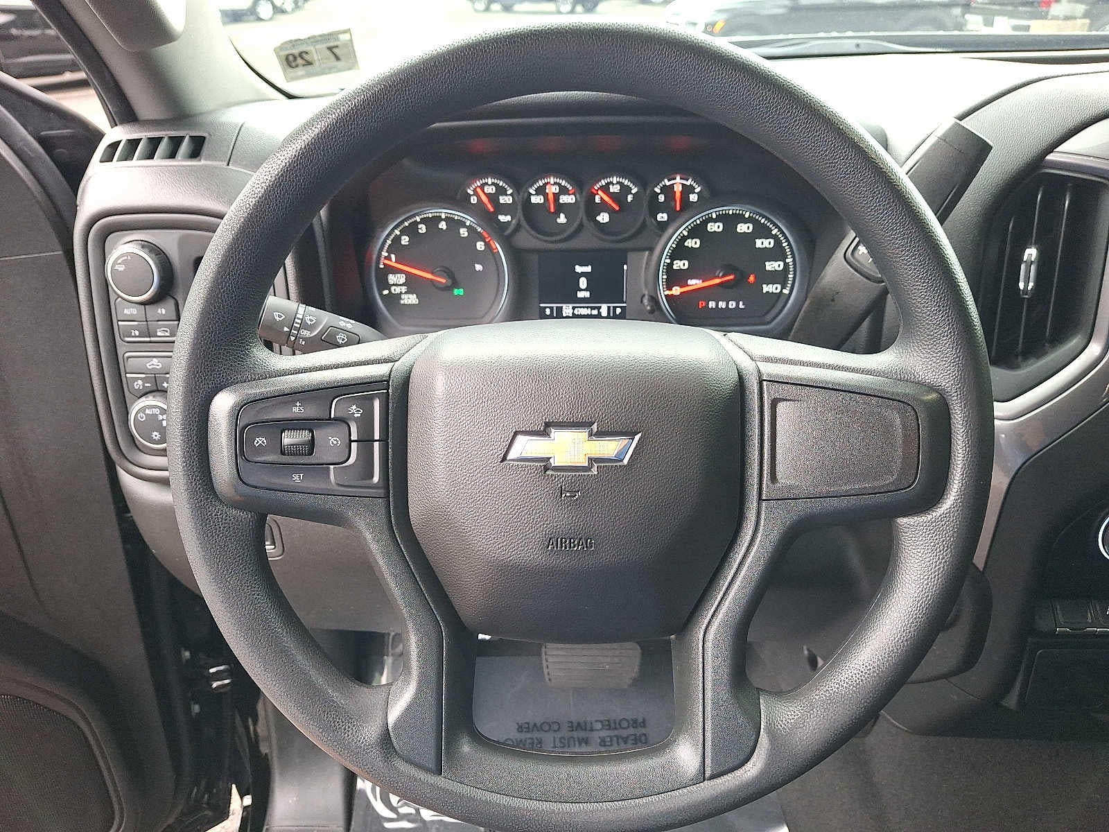2024 Chevrolet Silverado 1500 4WD Crew Cab 147 Custom