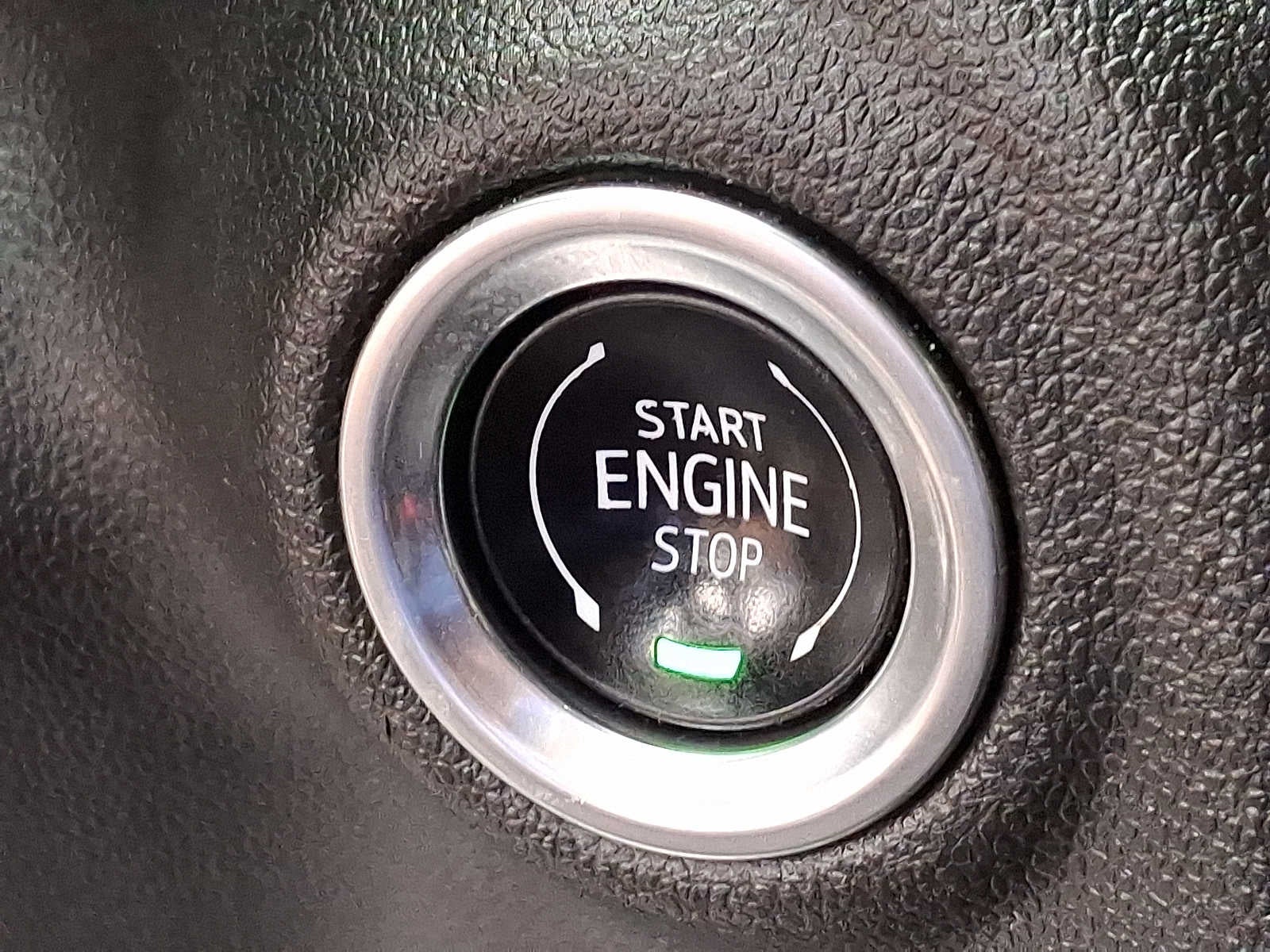2024 Chevrolet Silverado 1500 4WD Crew Cab 147 Custom
