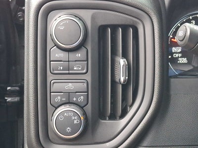 2024 Chevrolet Silverado 1500 4WD Crew Cab 147 Custom