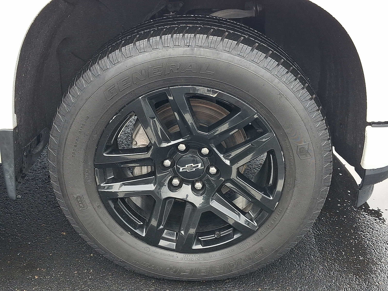 2021 Chevrolet Silverado 1500 4WD Crew Cab 147 Custom