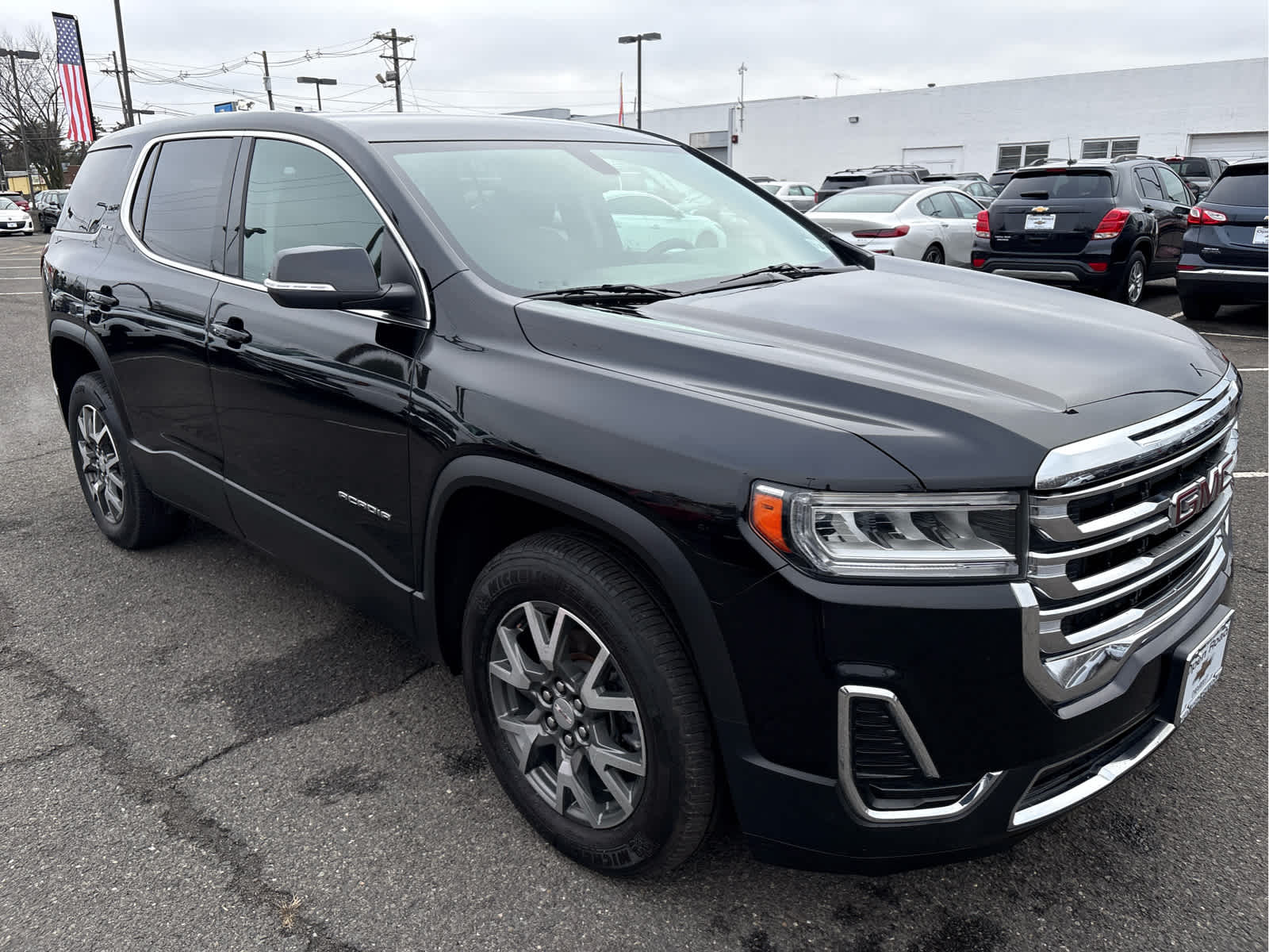 2021 GMC Acadia FWD 4dr SLE