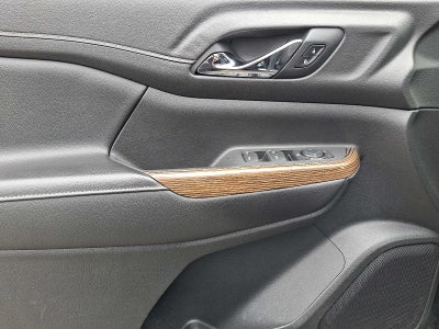2021 GMC Acadia FWD 4dr SLE