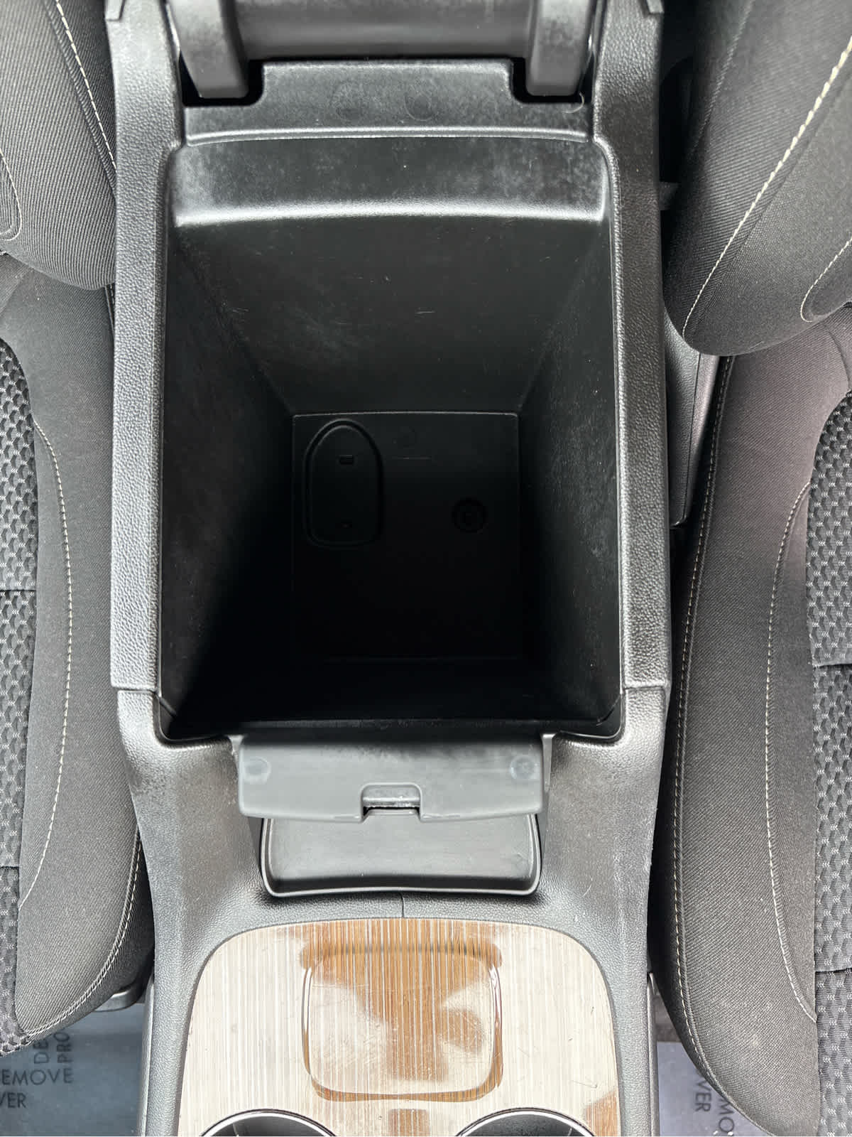 2021 GMC Acadia FWD 4dr SLE