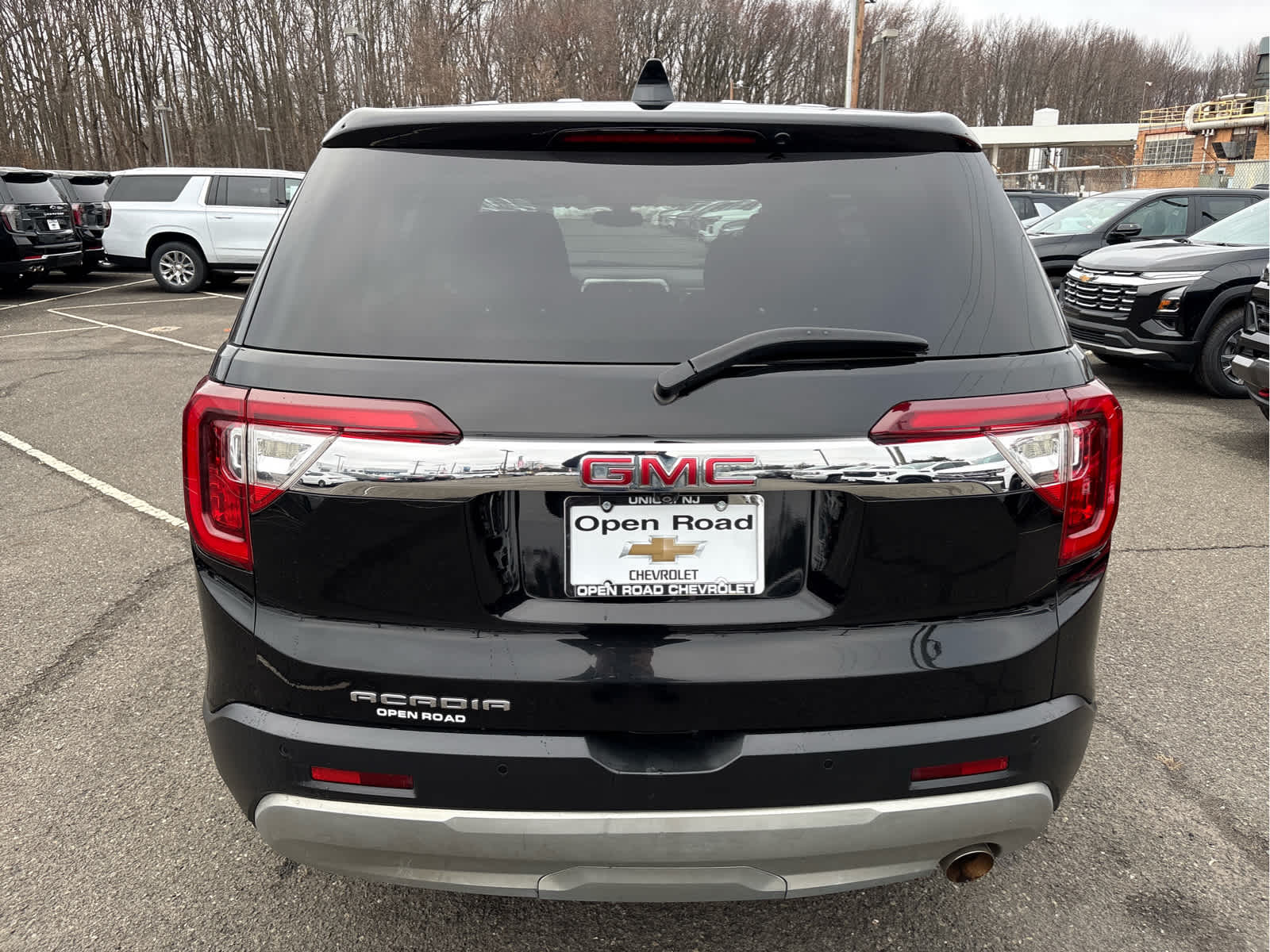 2021 GMC Acadia FWD 4dr SLE