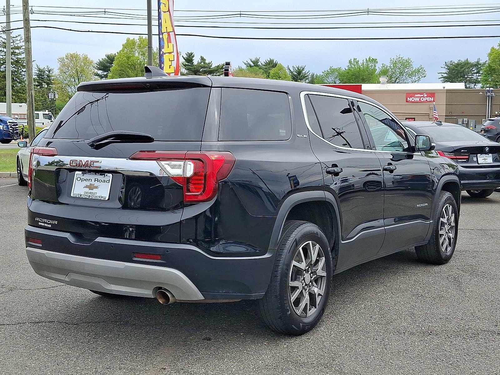 2021 GMC Acadia FWD 4dr SLE