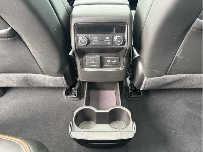 2023 GMC Acadia AWD 4dr AT4