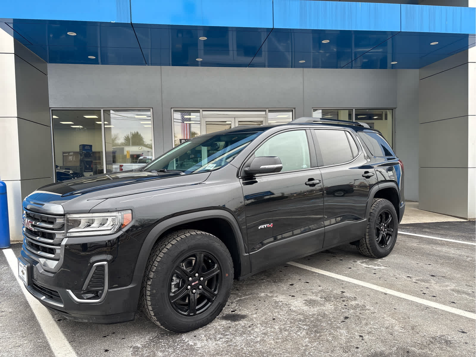 2023 GMC Acadia AWD 4dr AT4