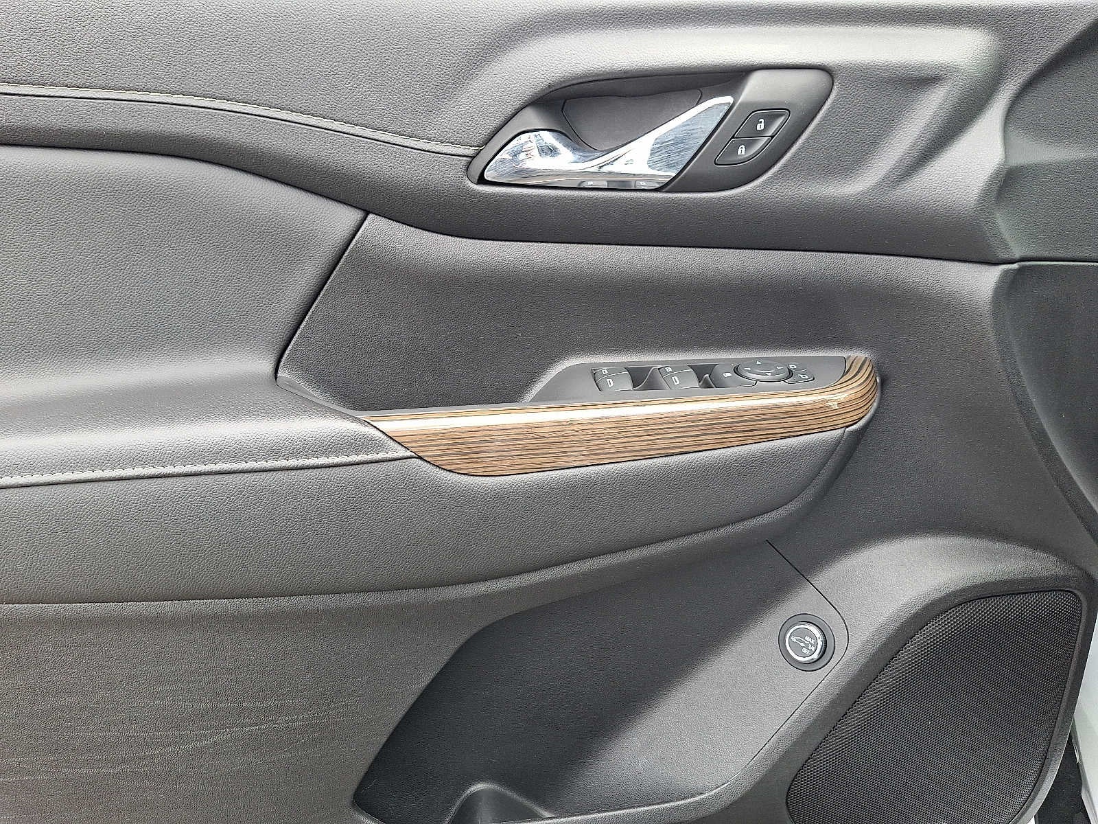 2023 GMC Acadia AWD 4dr SLE