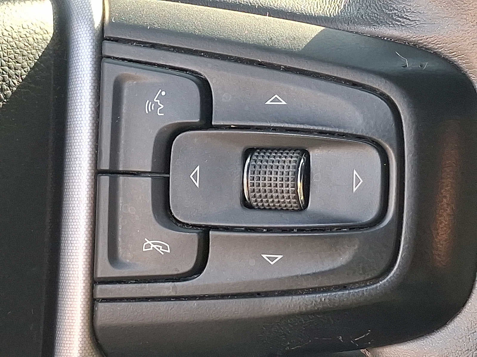 2021 GMC Yukon 4WD 4dr SLE