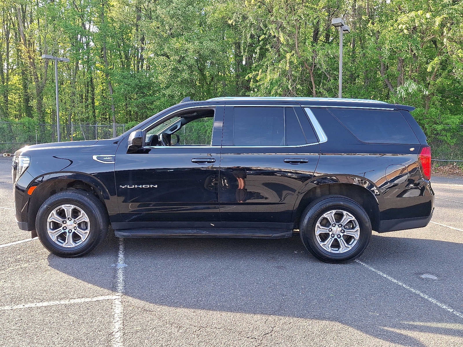 2021 GMC Yukon 4WD 4dr SLE