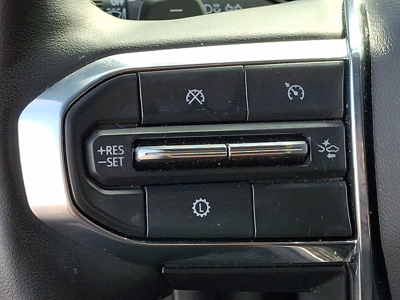 2025 GMC Yukon 4WD 4dr Denali