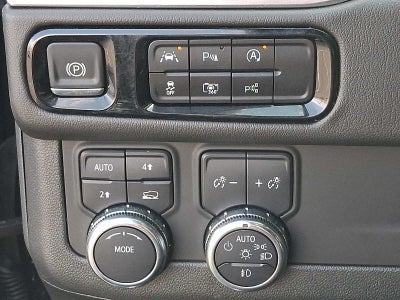 2025 GMC Yukon 4WD 4dr Denali
