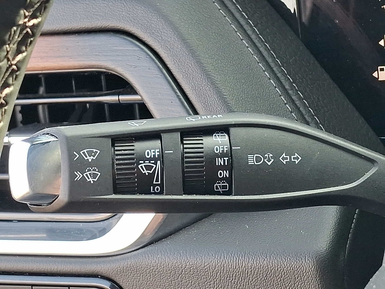 2025 GMC Yukon 4WD 4dr Denali
