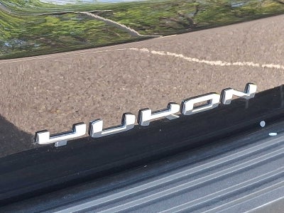 2025 GMC Yukon 4WD 4dr Denali