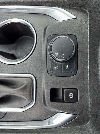 2023 Chevrolet Traverse FWD 4dr LT Cloth w/1LT