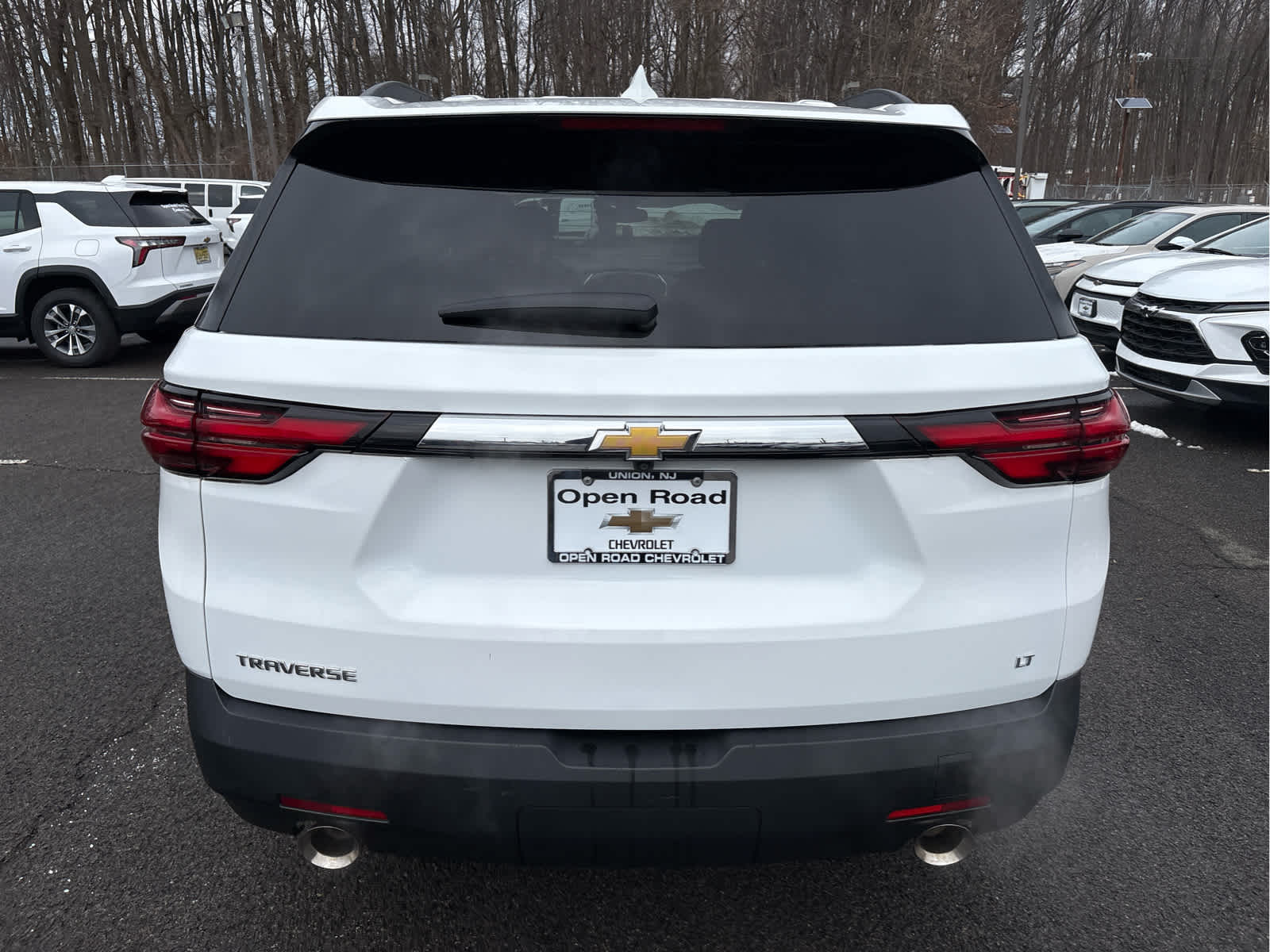 2023 Chevrolet Traverse FWD 4dr LT Cloth w/1LT