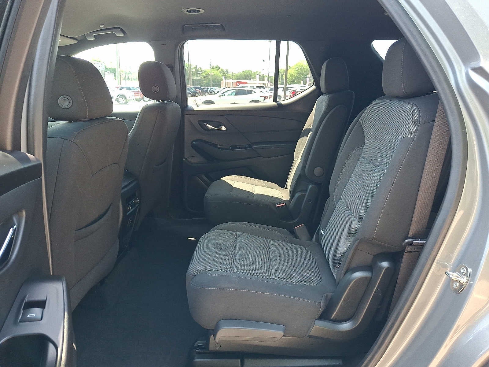 2023 Chevrolet Traverse FWD 4dr LT Cloth w/1LT