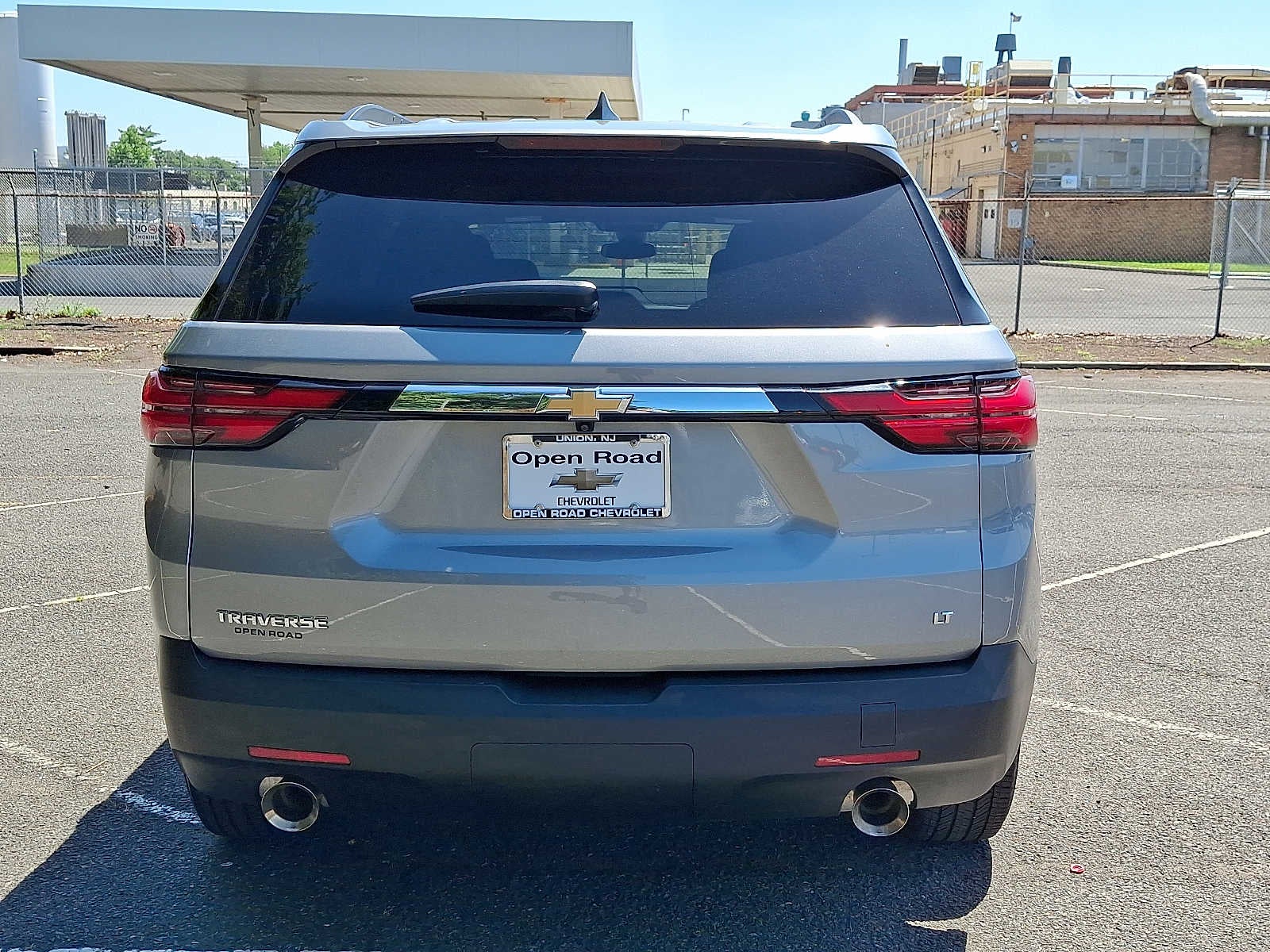2023 Chevrolet Traverse FWD 4dr LT Cloth w/1LT