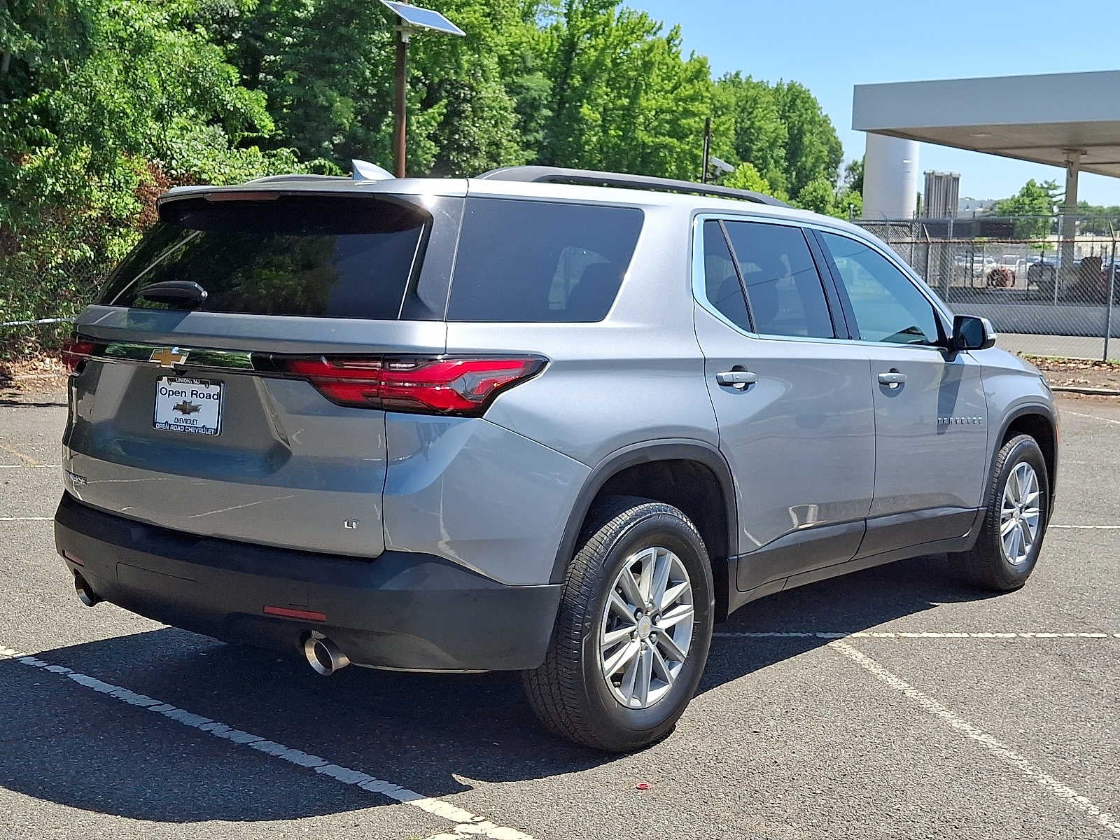 2023 Chevrolet Traverse FWD 4dr LT Cloth w/1LT