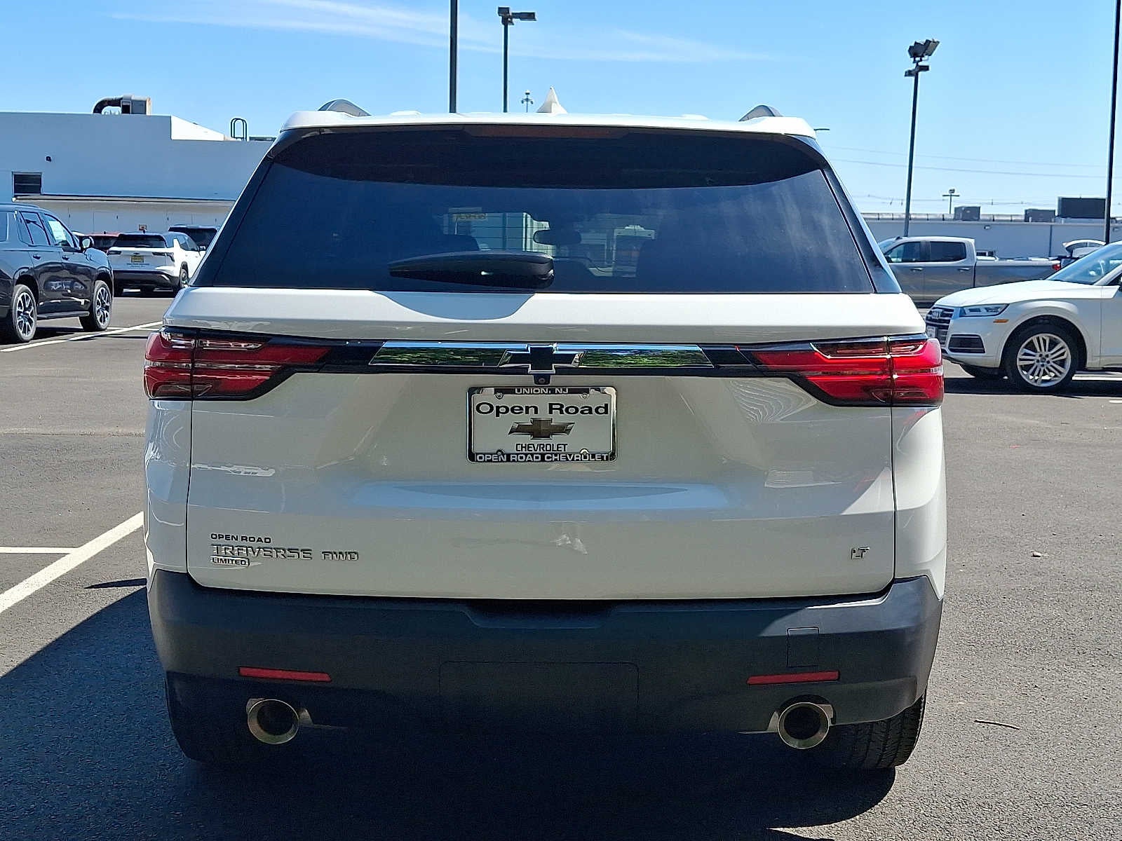 2024 Chevrolet Traverse Limited AWD 4dr LT Cloth w/1LT