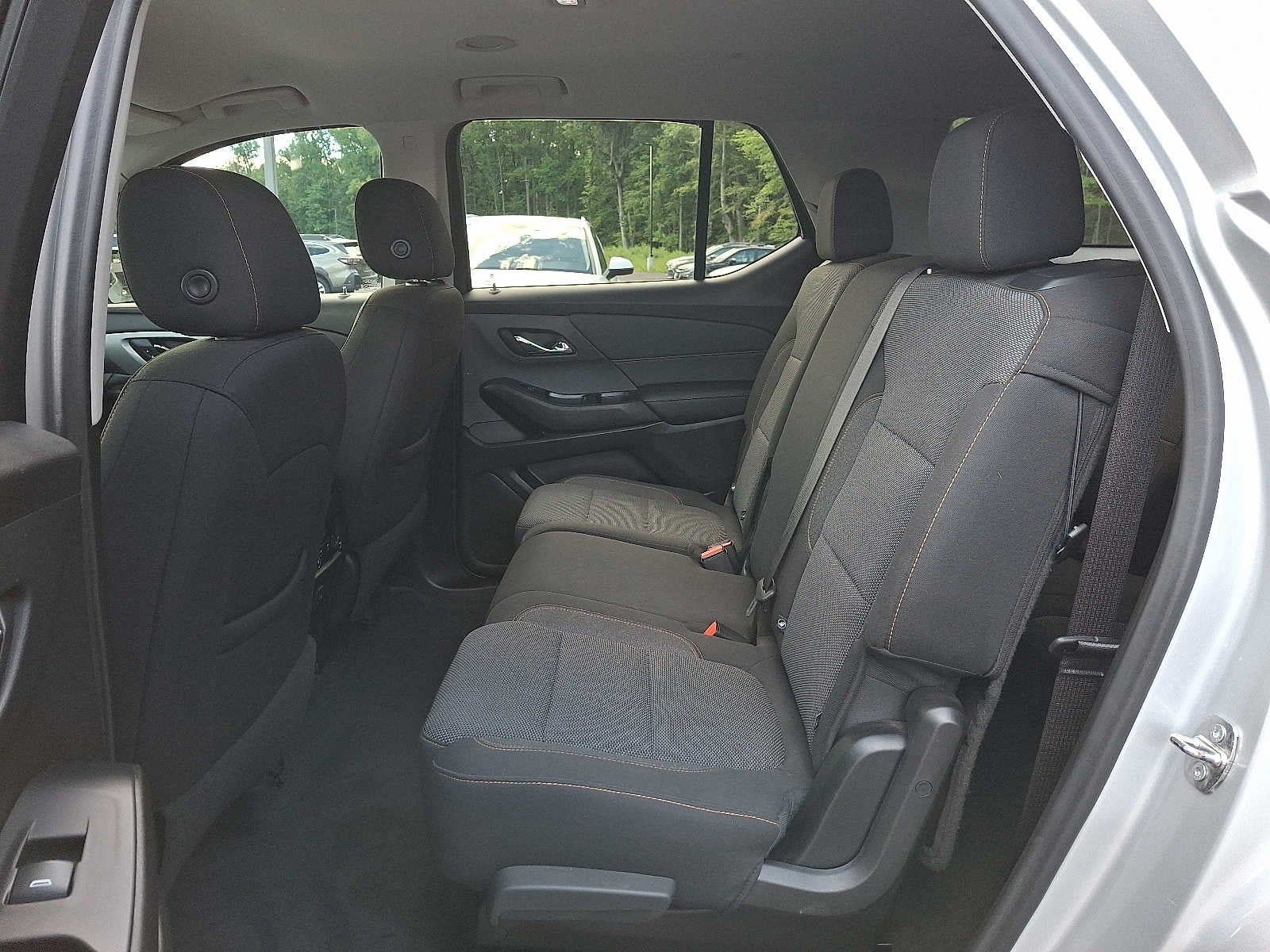 2021 Chevrolet Traverse AWD 4dr LS w/1LS