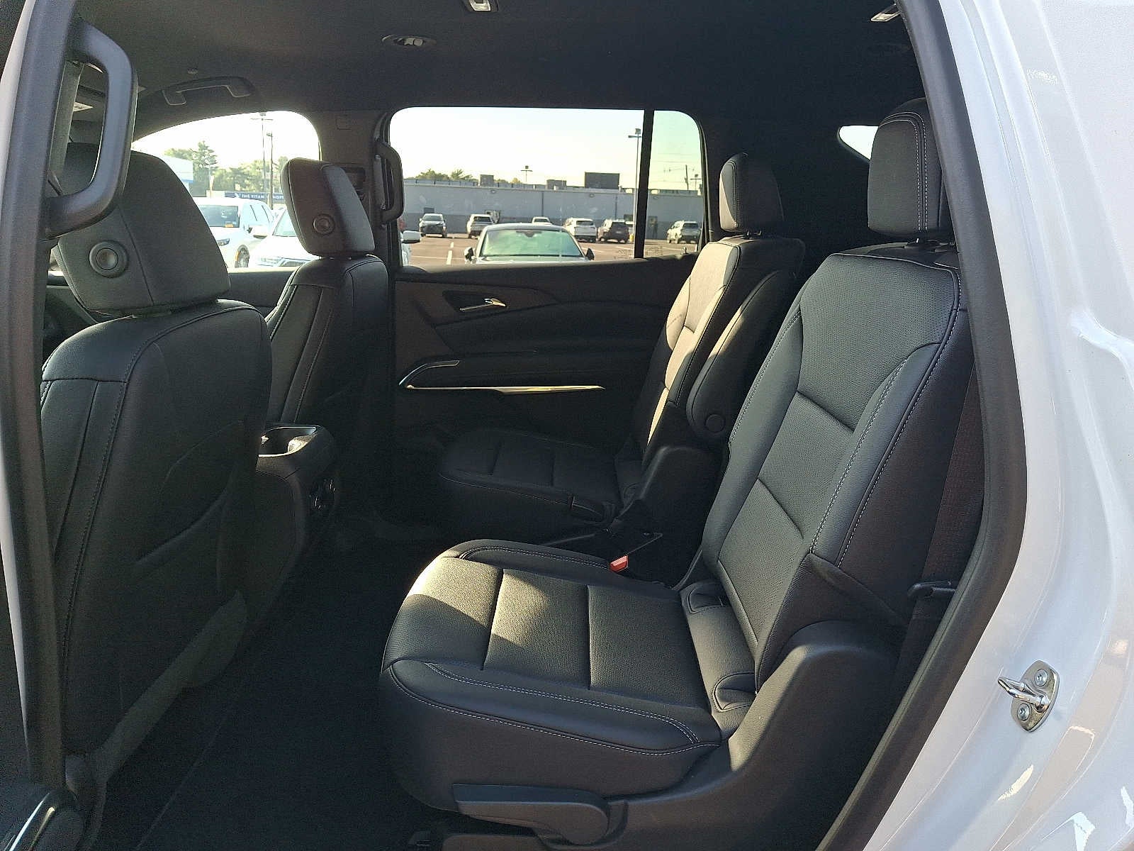 2026 Chevrolet Traverse AWD 4dr LT w/2LT