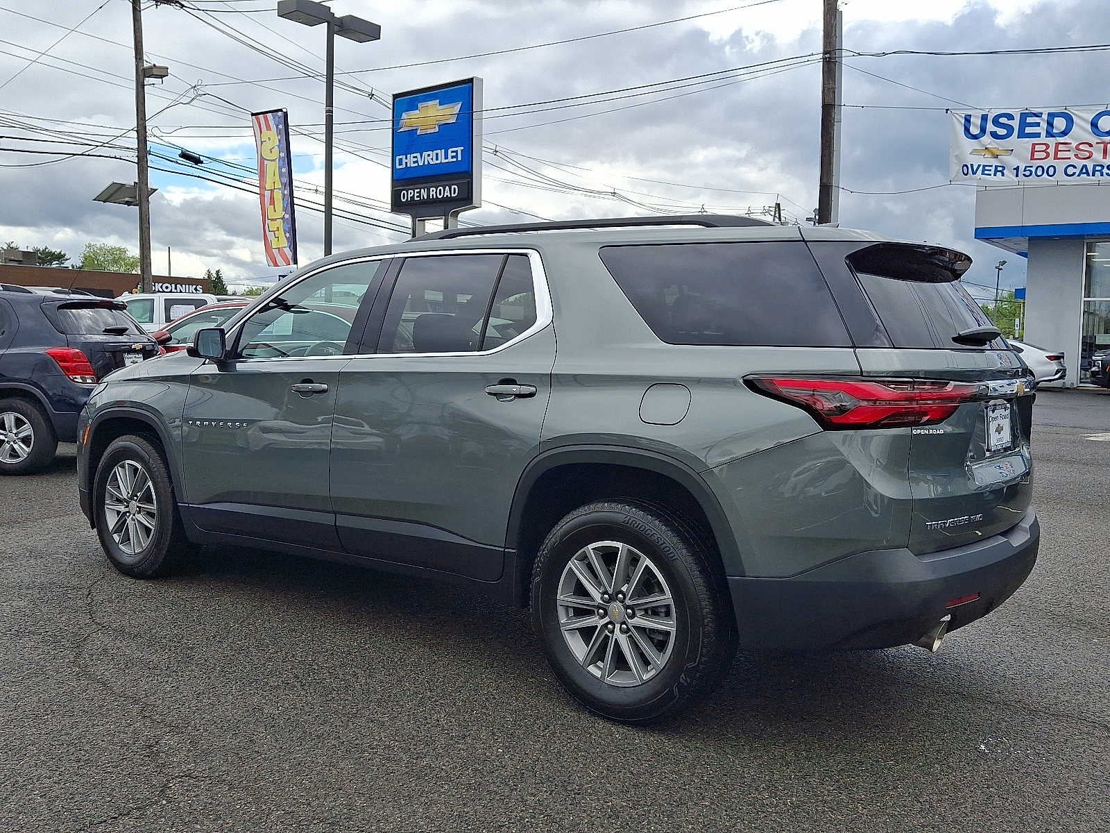 2023 Chevrolet Traverse AWD 4dr LT Cloth w/1LT