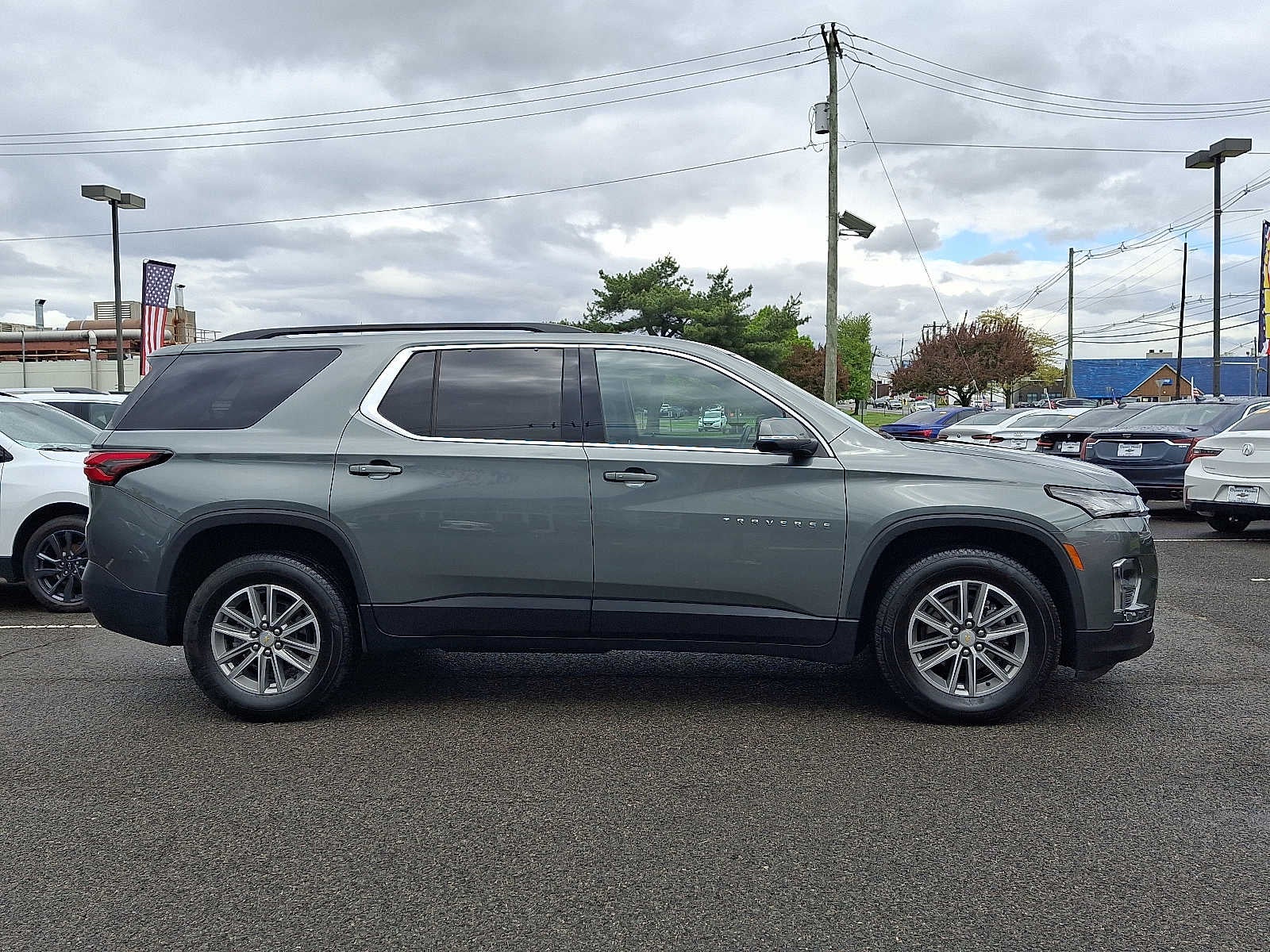 2023 Chevrolet Traverse AWD 4dr LT Cloth w/1LT
