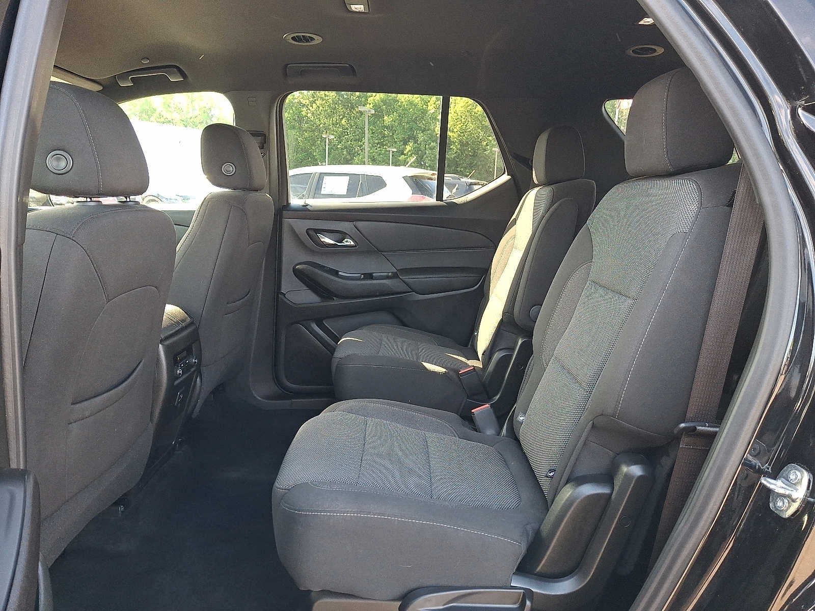 2023 Chevrolet Traverse AWD 4dr LT Cloth w/1LT